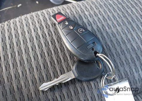 2010 Dodge Ram 1500 Slt/Sport/Trx from USA, damaged, VIN 1D7RV1GT1AS217826